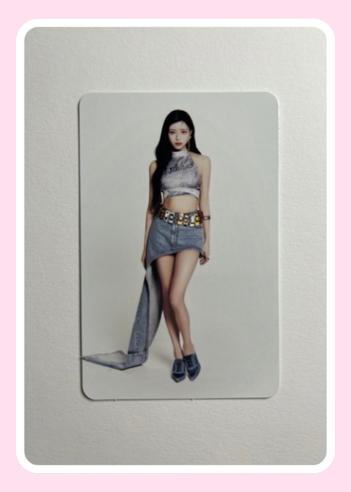 Yuna ITZY Kill My Doubt Pop Up Trading Card