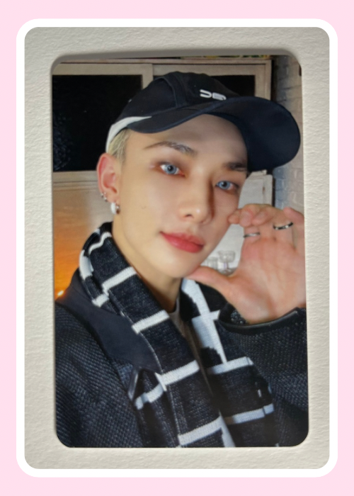 Hyunjin Stray Kids Karma Skzoo Version Pob Photocard