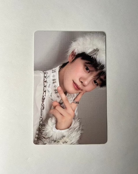 Gyuvin MELTING POINT Fairytale ver Photocard