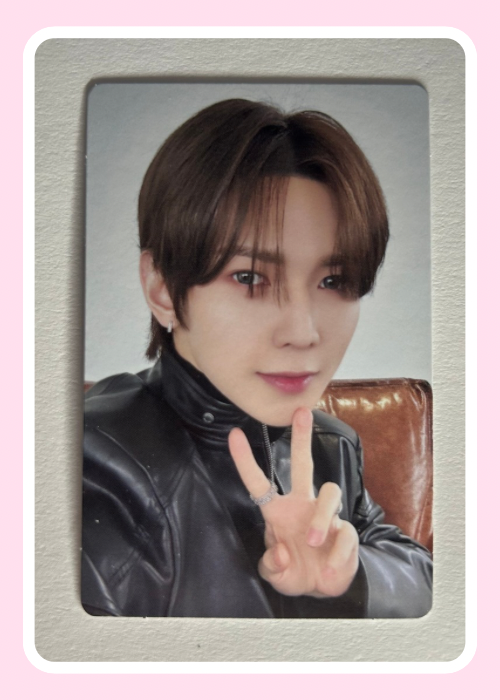 Yeosang Ateez Golden Hour Part 1 Europe Exclusive Poca Version Photocard
