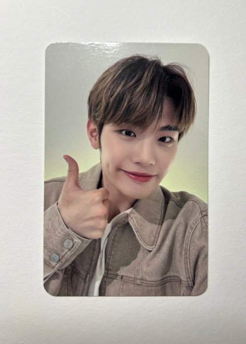 Tae Rae Zerobaseone Youth In The Shade Jump Up POB Photocard