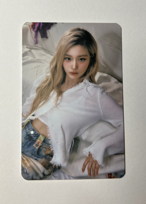 Sullyoon NMIXX Fe304: Forward Music Plant concept POB photocard