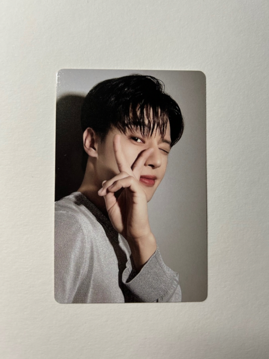 Wooyoung Ateez Golden Hour Photocard