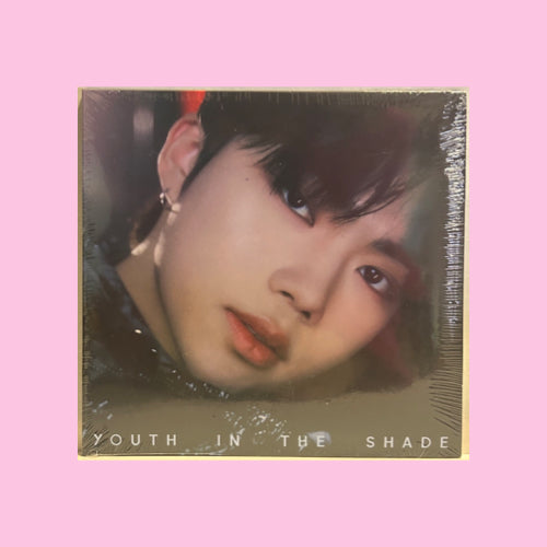 Gunwook Zerobaseone Youth In The Shade Digipack