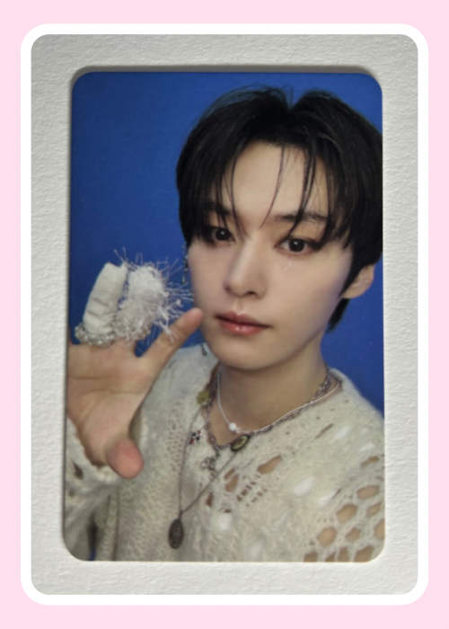 Lee Know Stray Kids ATE Limited Version Photocard
