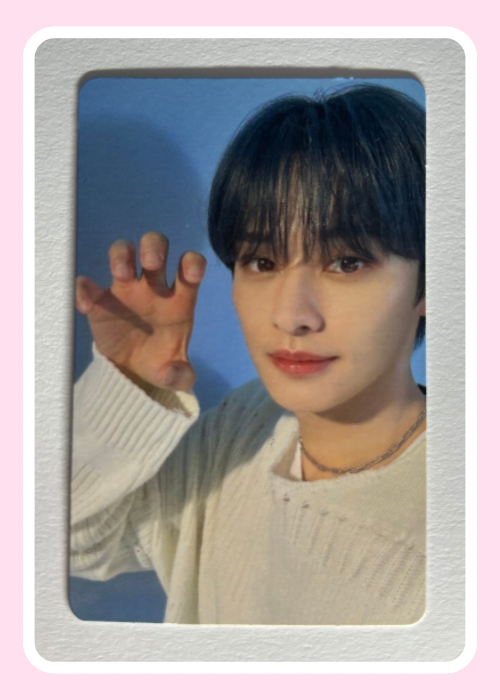 Lee Know Stray Kids Nacific Round 12 Selfie Photocard